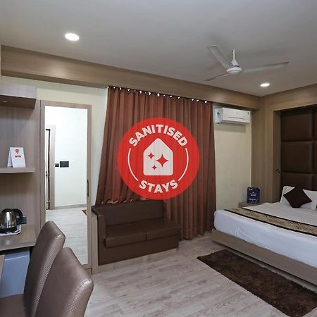 Capital O 5663 Gs Inn Chinhat Esterno foto