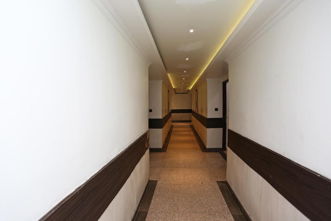 Capital O 5663 Gs Inn Chinhat Esterno foto