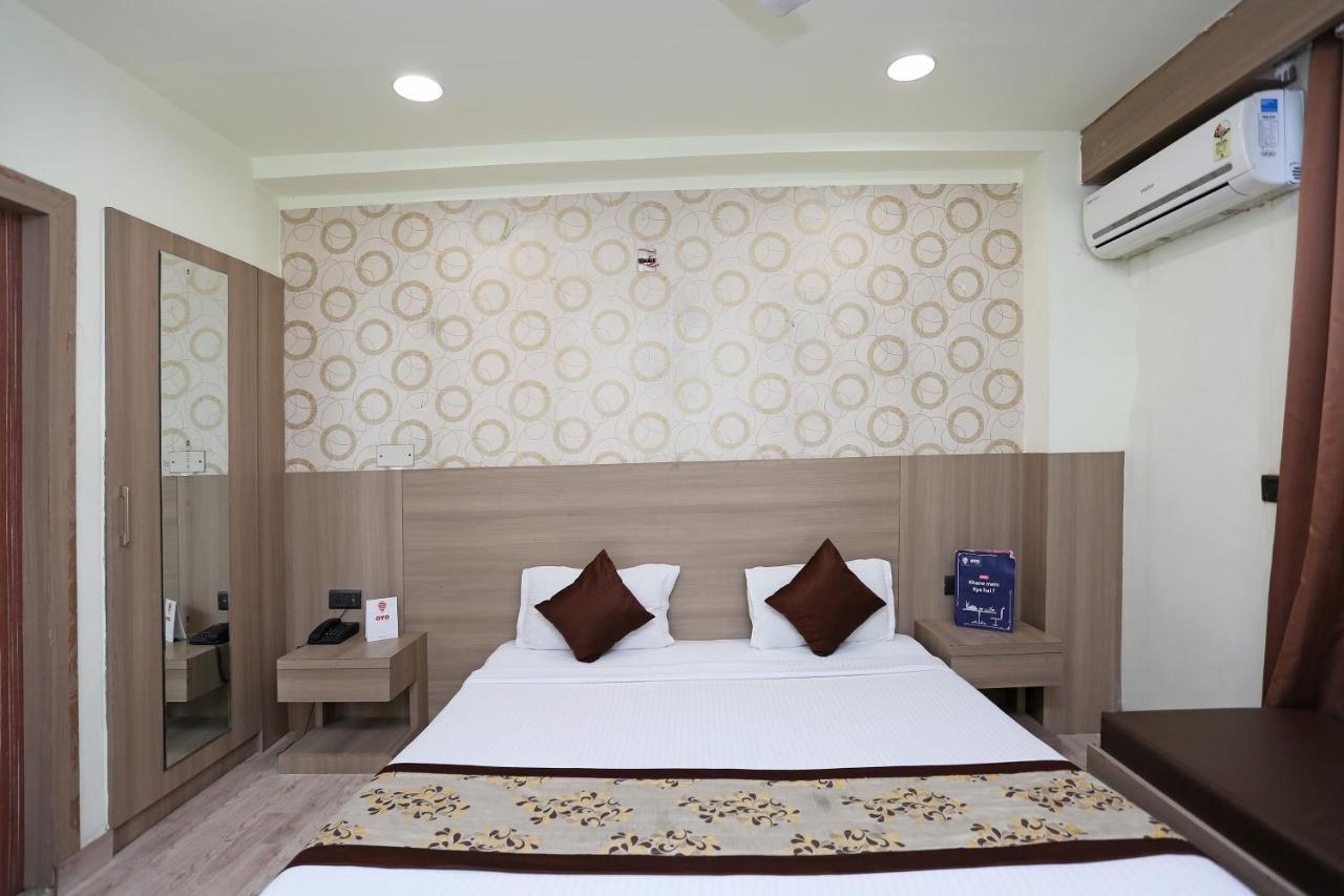 Capital O 5663 Gs Inn Chinhat Esterno foto
